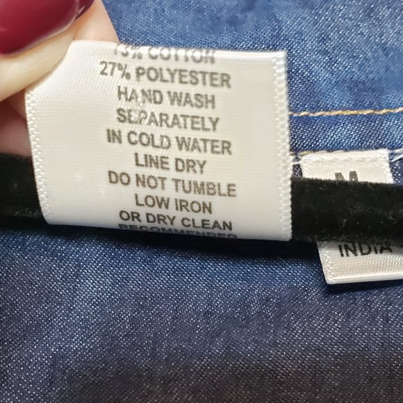 Parsley & Sage Embroidery Chambray Vest - Picture 11 of 11